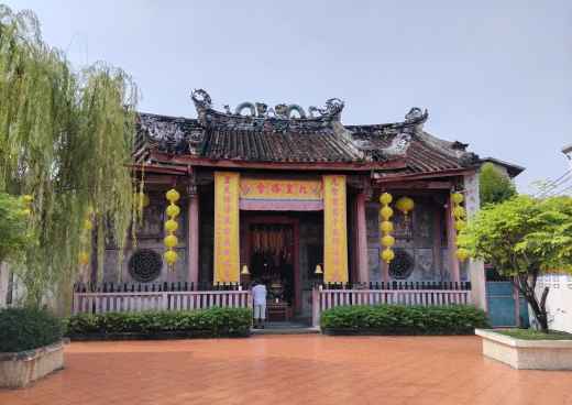 Whispers of Serenity: A Visitor's Journey