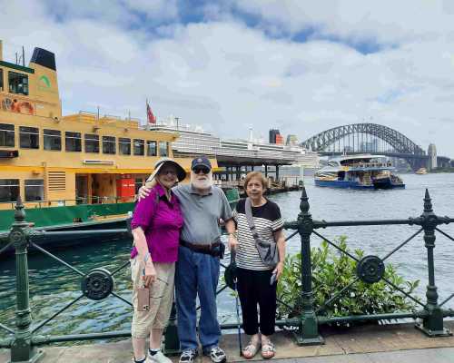 Harbor Adventures: A Day by the Iconic Bridge