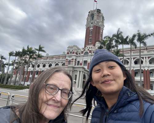 Capturing Joy: A Day at the Grand Red Palace