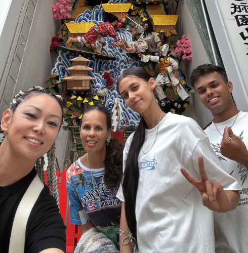 Friends Embrace Japanese Culture at Vibrant Festival