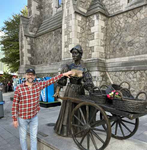 A Day with Molly: Charming Encounters in Dublin