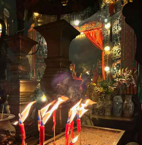 Incense of Tranquility: Guest at the Altar