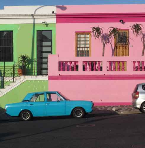 Retro Charm in a Kaleidoscope Setting