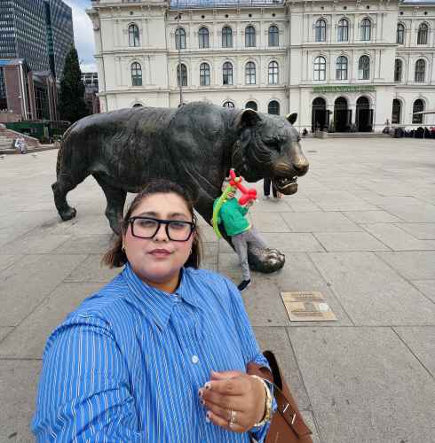 Stripes and Statues: A Day in the Vibrant Square