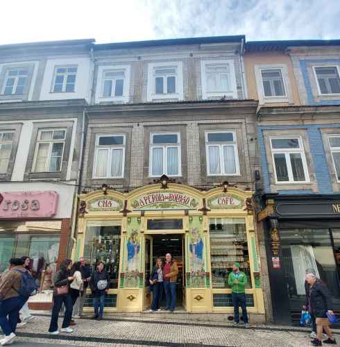 Step into History on a Charming Street