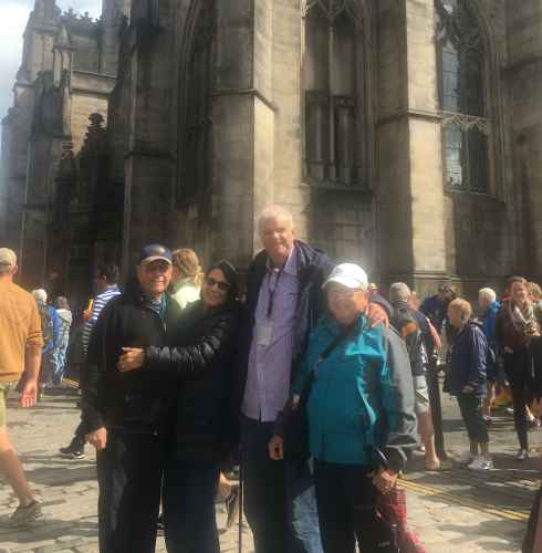 Group photo on the Royal Mile with St Giles' Cathedral behind.