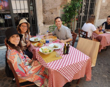 Al Fresco Delight: A Feast of Flavors and Friendship
