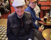 Warm Smiles and Pints: A Cozy Evening at the Pub