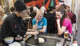 Okonomiyaki experience: Osaka's world famous pancake