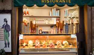 Eat like a local in Florence