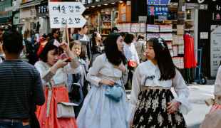 Experience the pulse of Seoul's cultural scene at Insadong