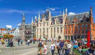 Canals, Cobblestones & Courtyards: A Fairytale Bruges Escape