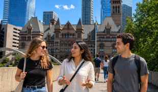 Your Toronto Kickstart: A Personalized 2-Hour Experience