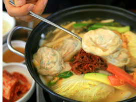 Try North Korean dumplings Try North Korean dumplings