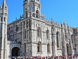 Explore Lisbon's cultural landmarks Explore Lisbon's cultural landmarks