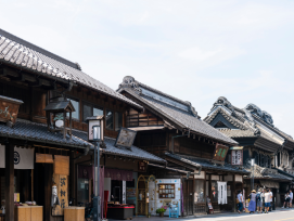 Traditional Japanese buildings on Kurazukuri street, Ja Traditional Japanese buildings on Kurazukuri street, Ja