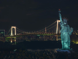 Enjoy the vibes at Odaiba Seaside Park. Enjoy the vibes at Odaiba Seaside Park.
