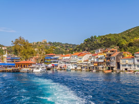 Take a ferry to Anadolu Kavağı