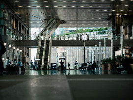 Crowds moving through Osaka Station Photo by Satoshi Hirayama Pexels