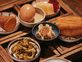 Traditional Japanese breakfast spread on low wooden table Photo by Xiyuan Du on Unsplash Traditional Japanese breakfast spread on low wooden table Photo by Xiyuan Du on Unsplash