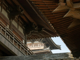 Traditional palace buildings with curved rooflines and wooden details Photo by Feng Jiaxing on Unsplash Traditional palace buildings with curved rooflines and wooden details Photo by Feng Jiaxing on Unsplash