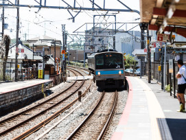 JR Yamanote Line train. JR Yamanote Line train.