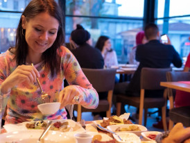 Must Eat Foods In Istanbul And Where To Eat Them