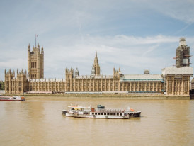 Walk from Tower Hill to Westminster 