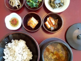 Temple food at Barugongyang