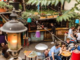Szimpla Kert Market