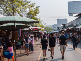 Weekend & night markets