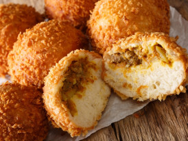 12. Japanese curry bread (kare pan)