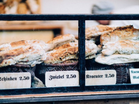 Dine out on seasonal delicacies at a food market