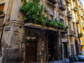 Quartieri Spagnoli - the most authentic neighborhood