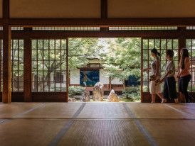 Walking tours: Dive deep into Kyoto's heart