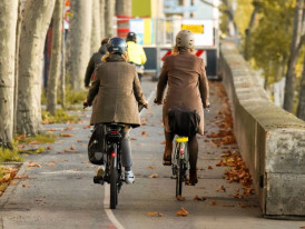 E-bike option for Kyoto bike tours 