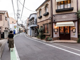 Yanaka still retains a similar bohemian spirit.