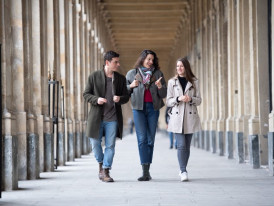  Discover the echoes of the French Revolution