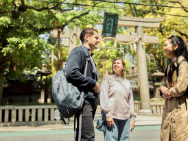 Namba Yasaka Shrine's traditional gate 