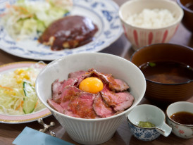 Traditional Japanese meal adapted for dietary restrictions while maintaining authenticity Photo by Buddy AN on Unsplash