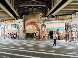 A glimpse at daily life