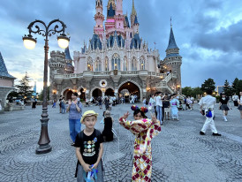 Tokyo Disneyland Castle