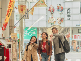 Guests on a private tour in Osaka