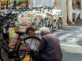 Local behavioral norms being demonstrated in traditional neighborhood setting Photo by Archer Hume on Unsplash