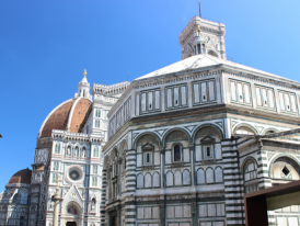 Florence Cathedral and Brunelleschi’s Dome under a clear blue sky