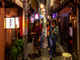 People izakaya-hopping late at night in Ebisu