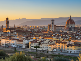 Panoramic view of Florence at night from Piazzale Michelangelo