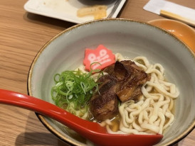 Okinawan gōya champuru noodle bowl served at Okinawa Bar Haisai