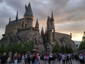 Crowds entering Hogwarts Castle at Universal Studios Japan during peak visiting hours