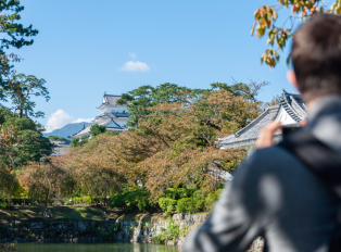 Dive into the History with the locals at the Odawara Ca